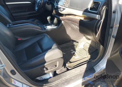 2018 Toyota Highlander Xle from USA, damaged, VIN 5TDJZRFHXJS861163